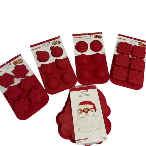 Christmas Bakeware Silicone Treat/cake molds. Bought them $10ea 5 piece set NWT - Picture 1 of 7